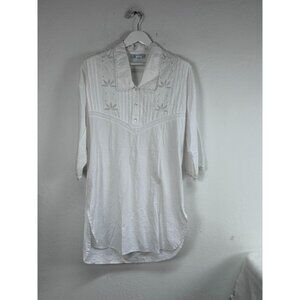 Chic White Embroidered Mini Dress